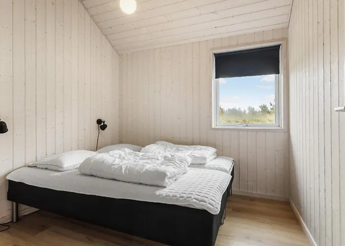Lovely In With Sauna Vakantiehuis
